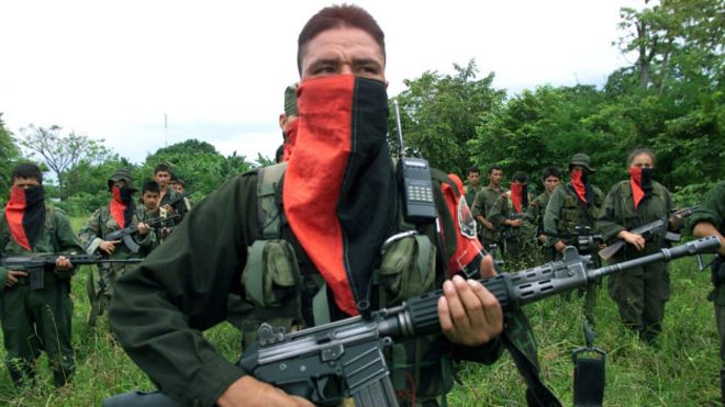 Hijos de la revolución cubana y católicos: cómo es el ELN y qué lo diferencia de las FARC