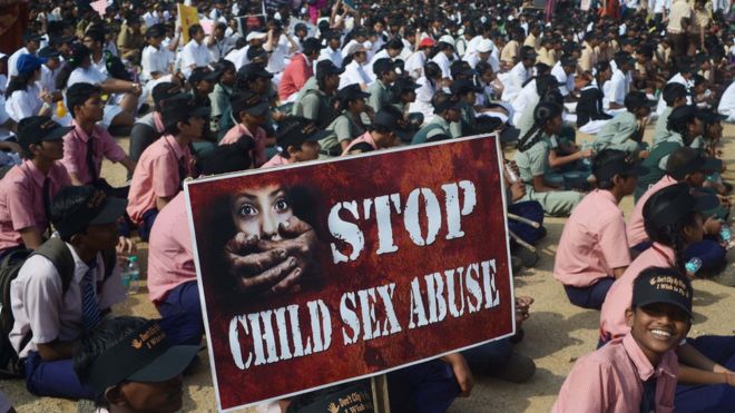 El desesperado llamado a abortar de una niña india de 10 años que está movilizando a todo un país