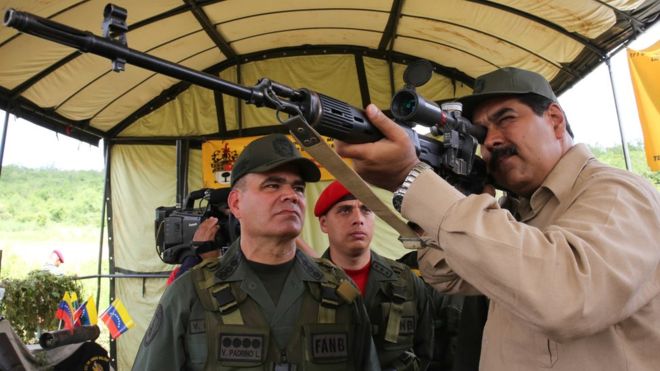 ¿Dónde compra sus armas Venezuela?