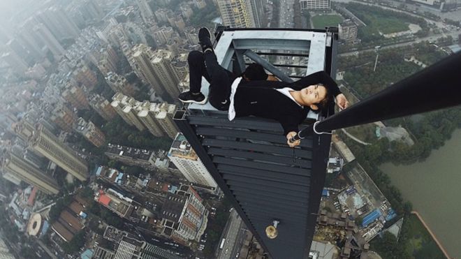Wu Yongning, el osado hombre araña chino que murió al caer de un edificio de 62 pisos