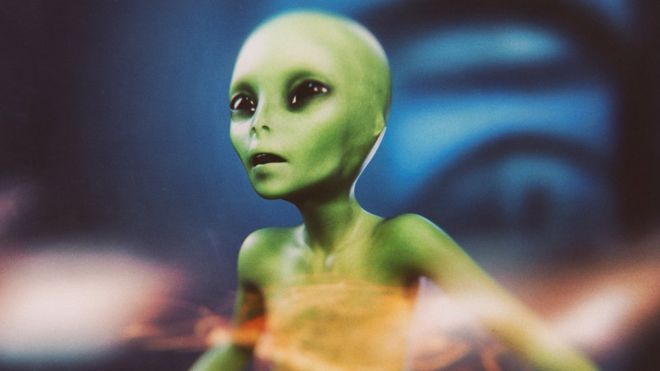 ¿Qué debemos hacer si contactamos inteligencia extraterrestre?