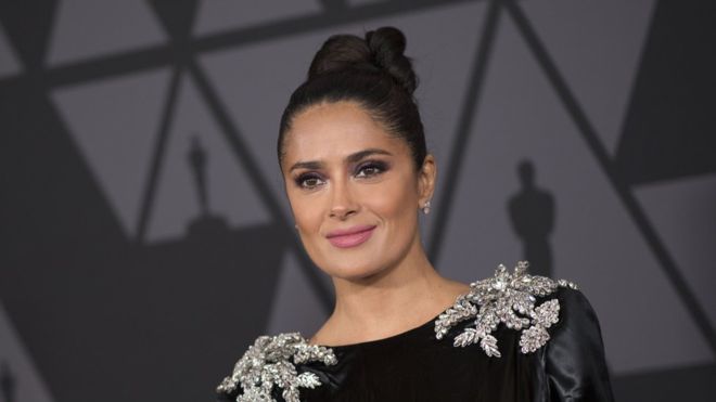El estremecedor relato de la actriz Salma Hayek sobre el acoso sexual que dice que vivió con el productor Harvey Weinstein