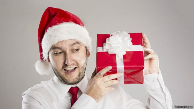 Los peores regalos hechos por los jefes a los empleados en Navidad