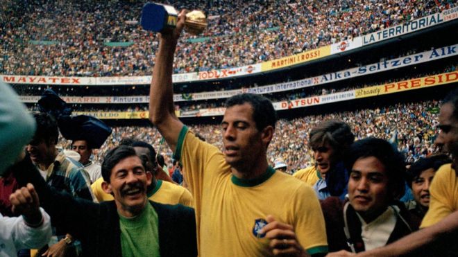 Muere Carlos Alberto, autor del &quot;gol perfecto&quot; y capitán de la legendaria selección de Brasil campeona del Mundial de 1970