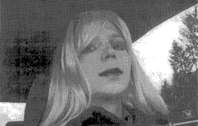Obama conmutó la pena a Chelsea Manning, exfuente de WikiLeaks