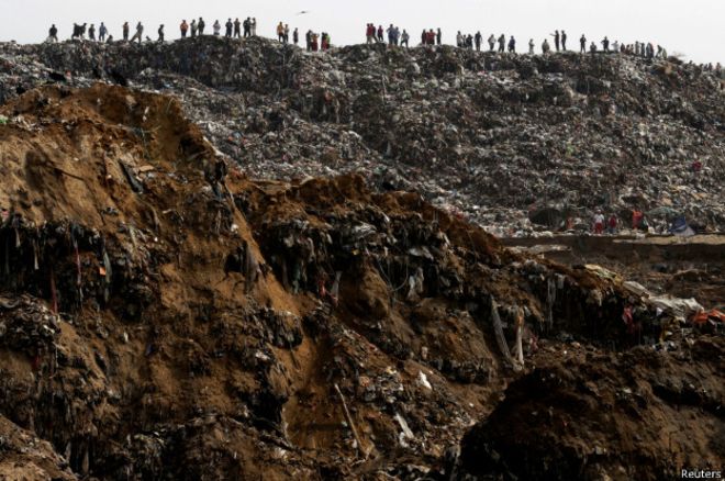 Las fuertes imágenes del deslave en el mayor basurero de Guatemala que dejó varios muertos