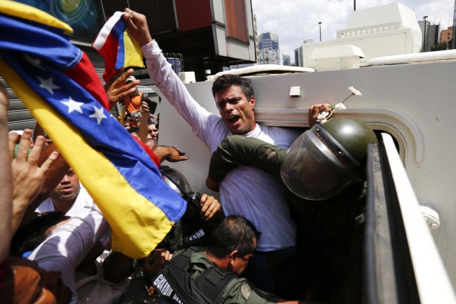 Simpatizantes de Leopoldo López exigen su liberación tras 18 meses de cárcel