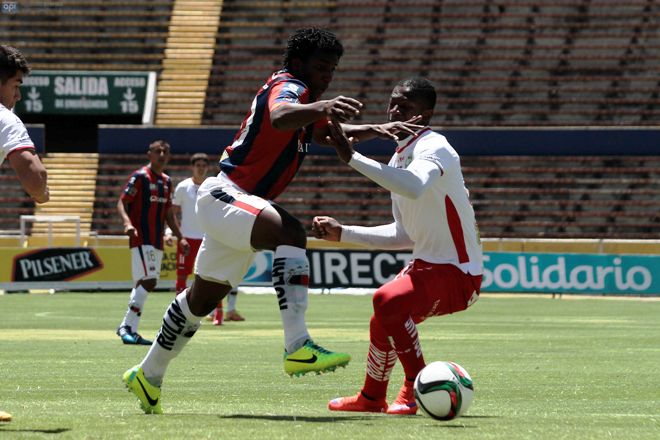 Liga de Loja salvó un empate ante el Quito