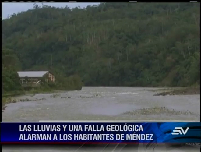 Declaran alerta naranja por lluvias en cantón de Morona Santiago