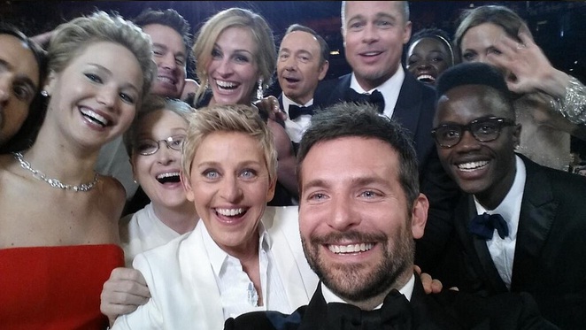 El &#039;selfie&#039; de Ellen Degeneres en los Óscar, el más retuiteado de la historia