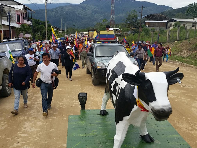 Marcha indígena denuncia retención de vehículos en El Pangui