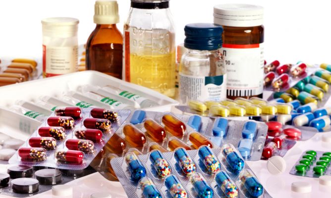 Ministerio de Salud gestiona compra de medicamentos con farmacéuticas