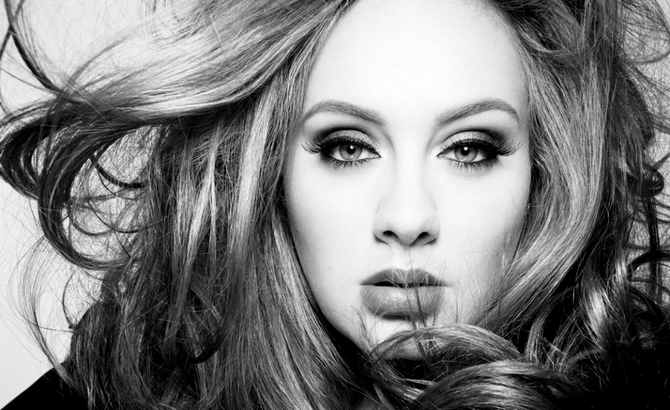 Adele estrena &quot;Hello&quot;, el primer sencillo de su nuevo disco