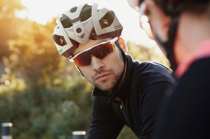 Innovador casco incrementa seguridad en ciclistas