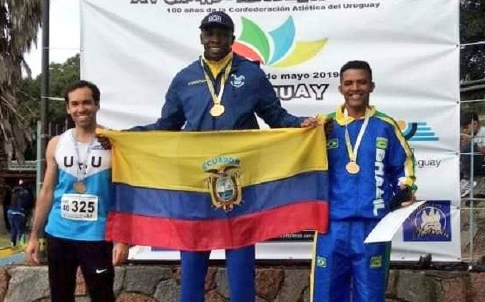 Ecuatoriano logra oro en salto de altura en Uruguay