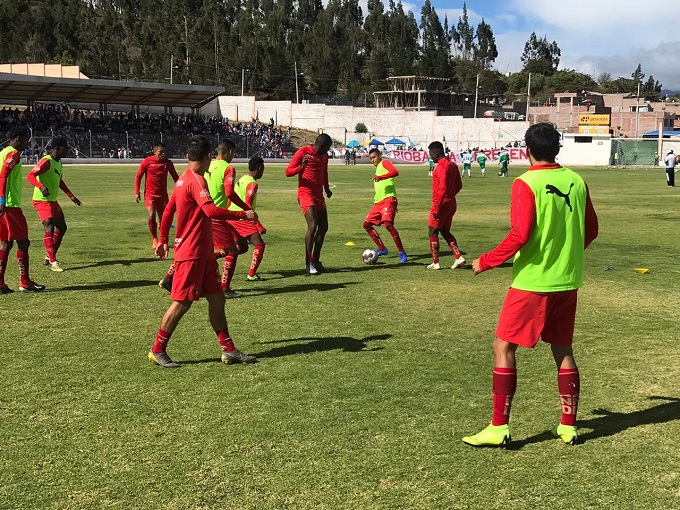 Alianza de Guano y LDUQ empatan por Copa Ecuador