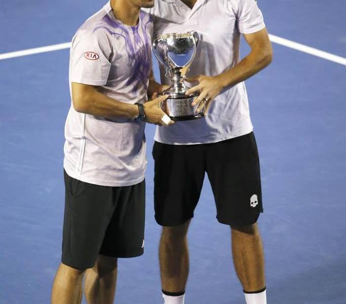 Los italianos Fognini y Bolelli ganan el dobles en Australia