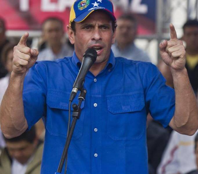 Capriles impugna elecciones mientras el Gobierno asegura que no hay crisis