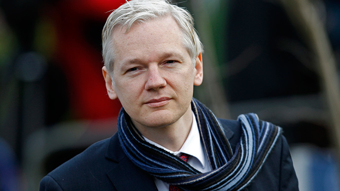 Tribunal revisará orden de prisión preventiva contra Assange