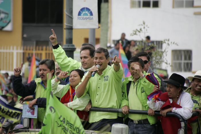 Rafael Correa, investigado formalmente por supuesto financiamiento de las FARC