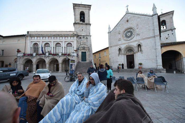 Fuerte terremoto sacude el centro de Italia