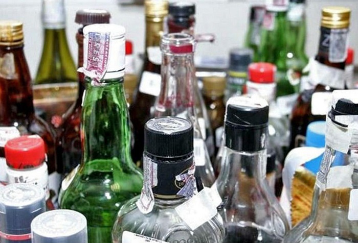 Sube a 25 cifra de muertos por consumo de alcohol metílico en el país
