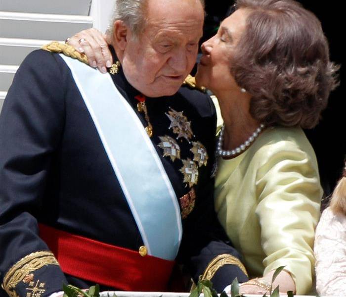 Reforma legal para que reyes Juan Carlos y Sofía tengan protección jurídica