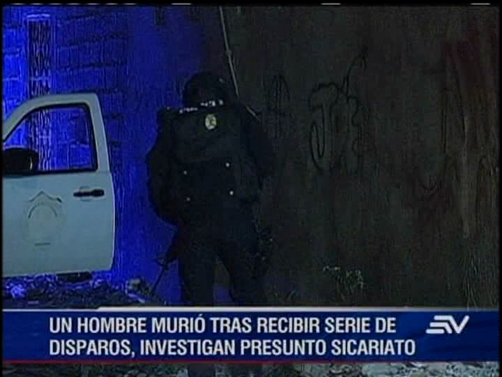 Sicarios matan a tiros a un hombre frente a su esposa en Guayaquil