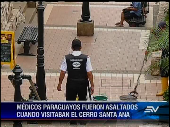 Cinco turistas paraguayos fueron asaltados en el Cerro Santa Ana