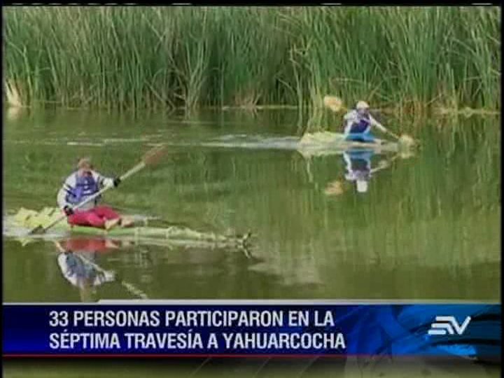 Ibarra tuvo su séptima travesía en la laguna de Yahuarcocha