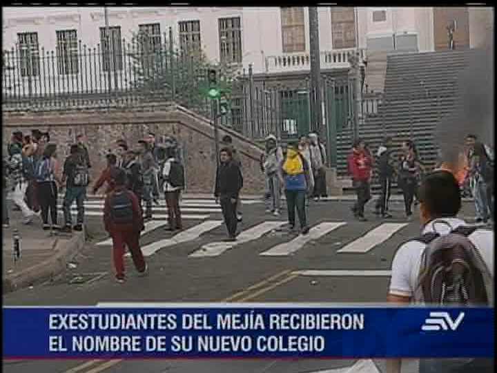6 estudiantes del Colegio Mejía se niegan a ser reubicados