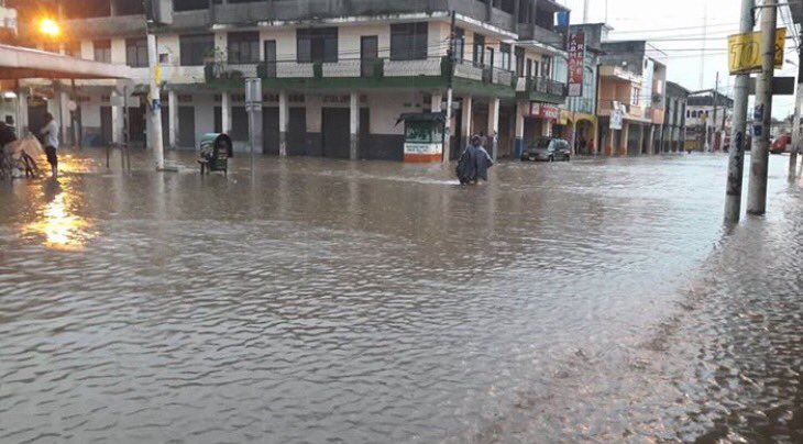 Desbordamiento del estero El Chorrón afecta la zona urbana de Naranjito