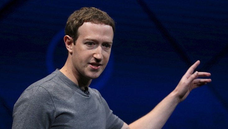 Mark Zuckerberg podría dejar la presidencia de Facebook