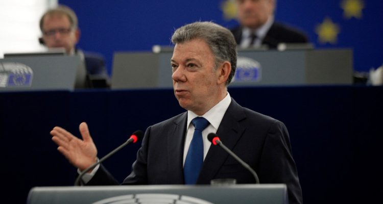 Santos confirma que Colombia es socio global en OTAN
