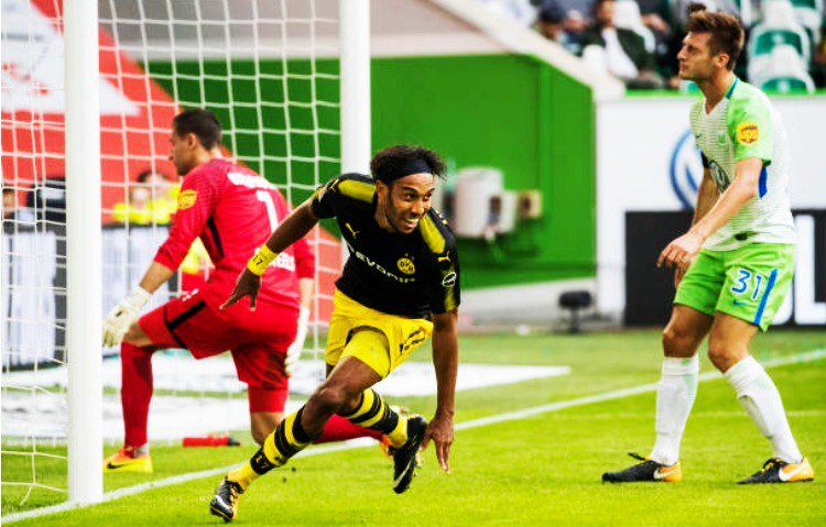Debut con goleada del Borussia Dortmund en la Bundesliga