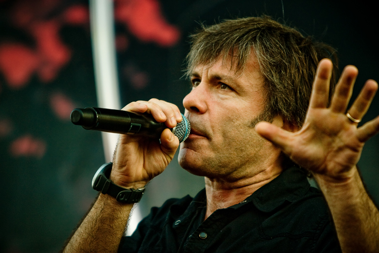Vocalista de Iron Maiden participará en la V edición de Campus Party Quito