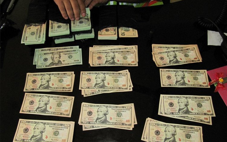 La circulación de dinero falso y su envío a otros países repunta en el Ecuador
