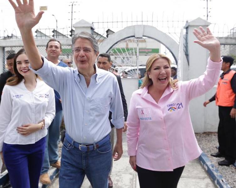Poly Ugarte se postula a la prefectura del Guayas por CREO