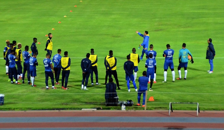 La FEF decide separar a dos jugadores de la selección ecuatoriana sub-20
