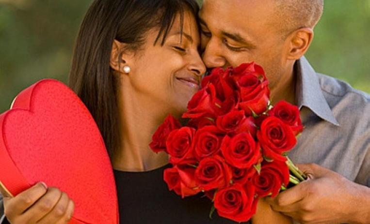 Los 10 regalos rojos más comunes en San Valentín y su significado