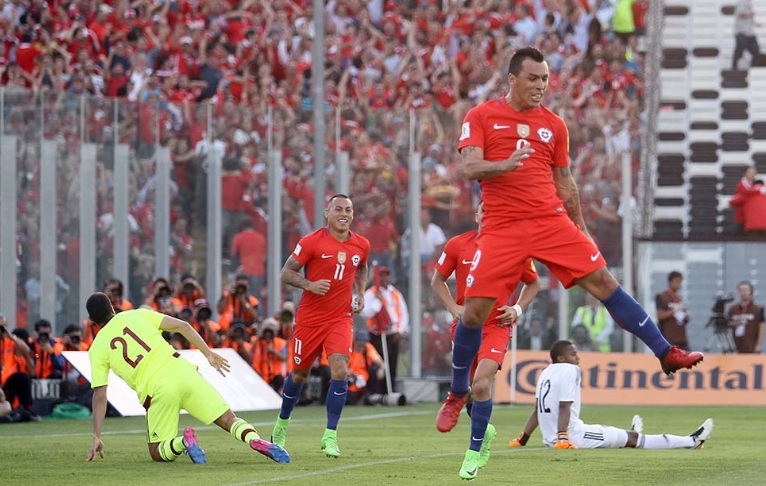 Chile venció a Venezuela y se mete a zona de clasificación directa al mundial