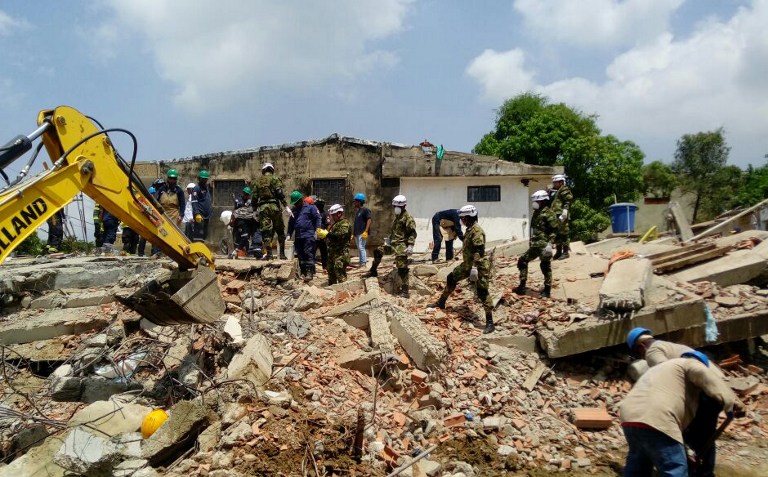 Aumentan a 17 los muertos por colapso de un edificio en Colombia