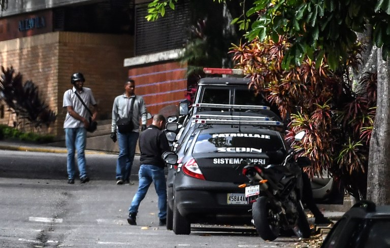 Allanan casa de exfiscal venezolana tras pedido de arresto contra su esposo