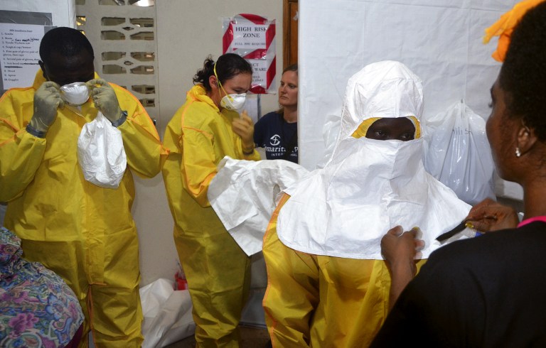 El virus del ébola causa 729 muertes en África Occidental