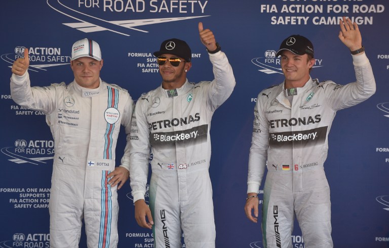 Hamilton supera a Rosberg y logra la pole del primer GP de Rusia