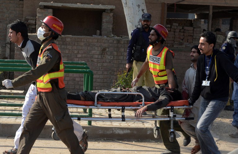Al menos 16 muertos en ataque talibán a mezquita chiita en Pakistán