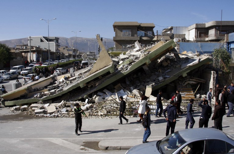 Terremoto de magnitud 7,3 en Irán e Irak deja más de 400 muertos