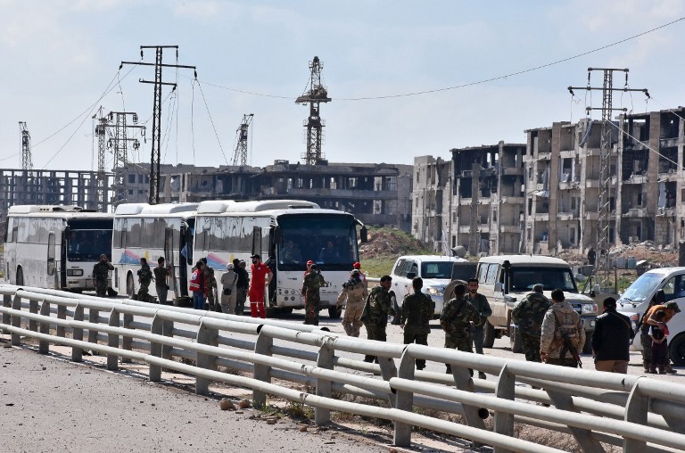 Suspendida la evacuación de 3.000 sirios cerca de Alepo