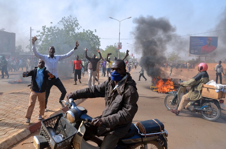 Varias iglesias quemadas en Níger por publicación de nuevas de Mahoma