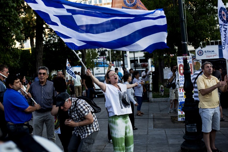 Los primeros resultados apuntan a una victoria del &quot;no&quot; en Grecia